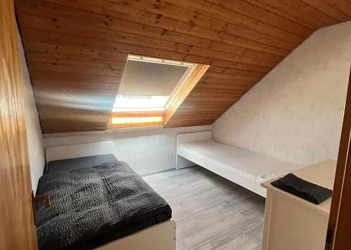 24-7 Living - Fully Equipped In With Connection *